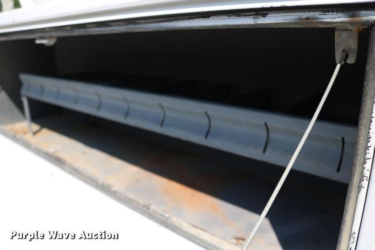 image for item DD0226 1985 Ford F600 bucket truck