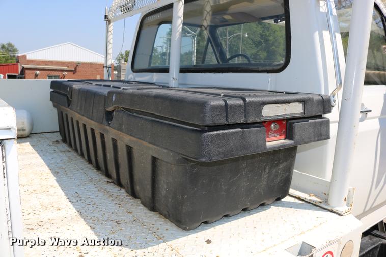 image for item DD0226 1985 Ford F600 bucket truck