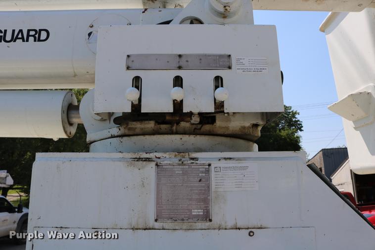 image for item DD0226 1985 Ford F600 bucket truck