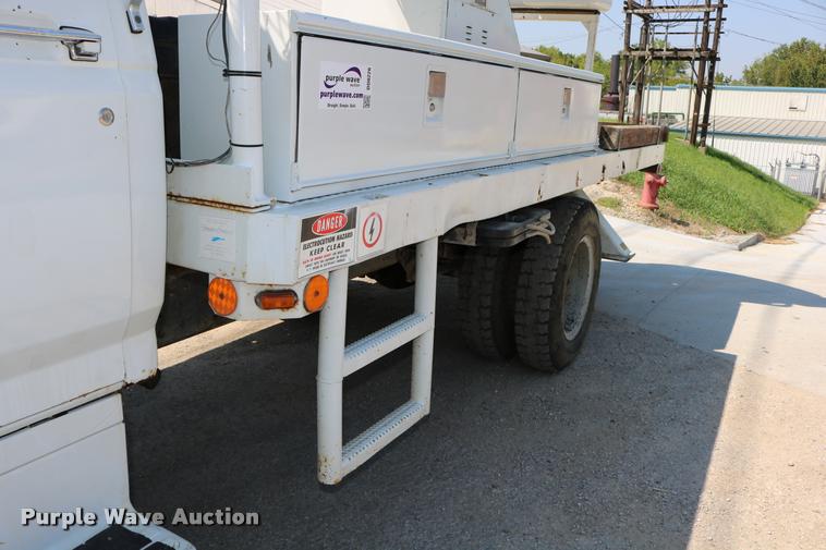 image for item DD0226 1985 Ford F600 bucket truck
