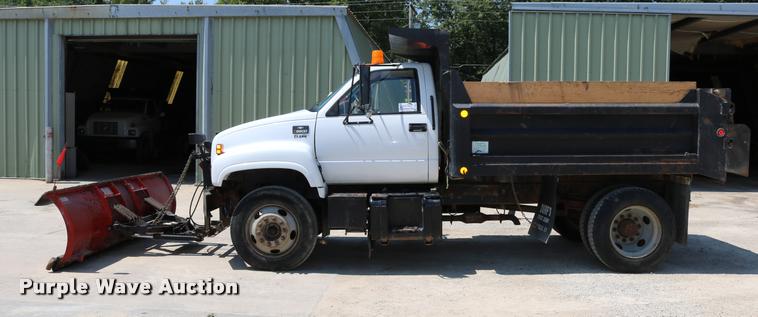 image for item DD0227 1999 Chevrolet C6500 dump truck