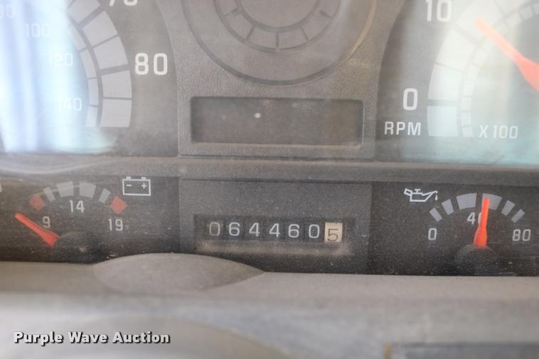 image for item DD0227 1999 Chevrolet C6500 dump truck