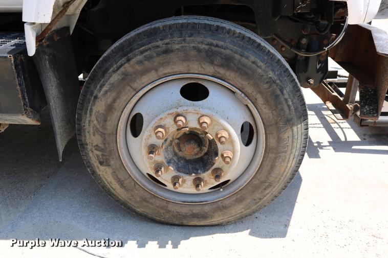 image for item DD0227 1999 Chevrolet C6500 dump truck