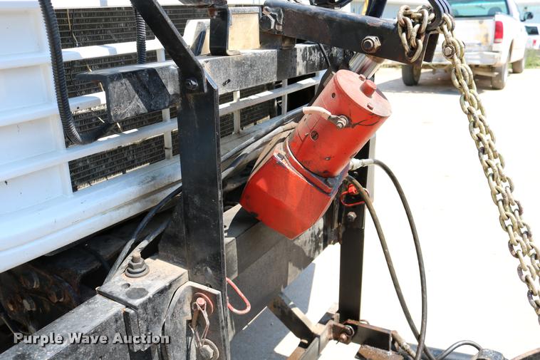 image for item DD0227 1999 Chevrolet C6500 dump truck