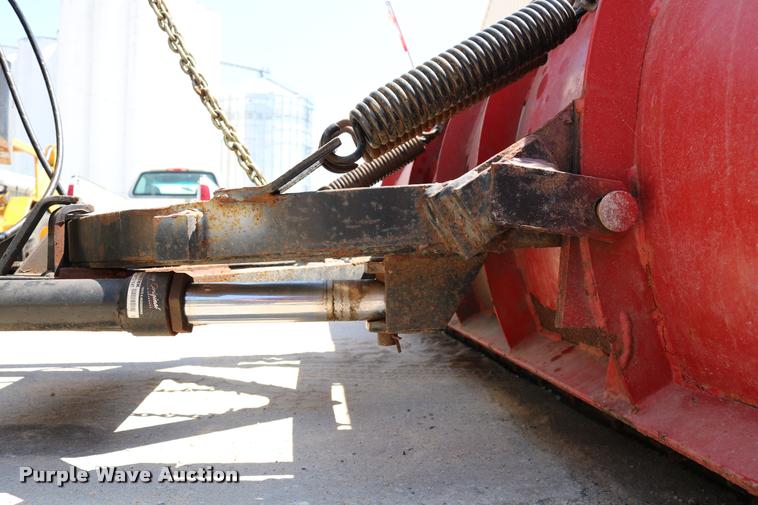 image for item DD0227 1999 Chevrolet C6500 dump truck