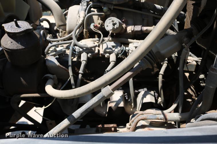 image for item DD0227 1999 Chevrolet C6500 dump truck