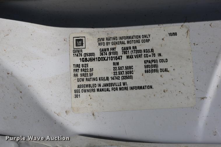 image for item DD0227 1999 Chevrolet C6500 dump truck