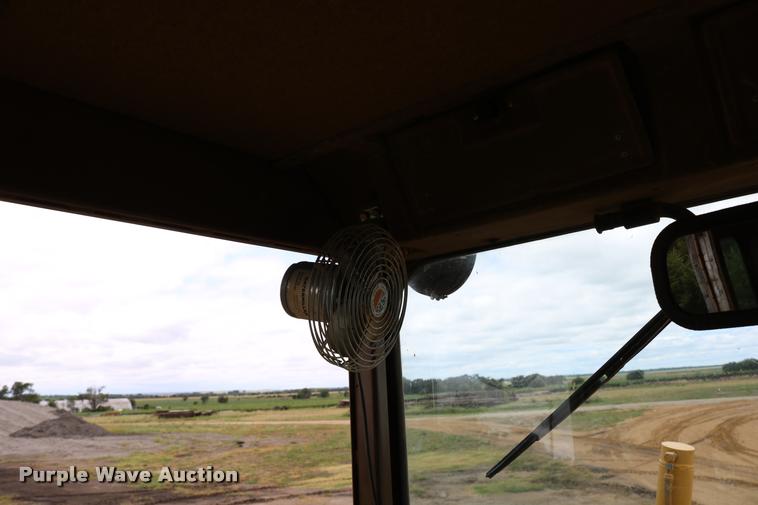 image for item DD0228 1991 Caterpillar 120G motor grader