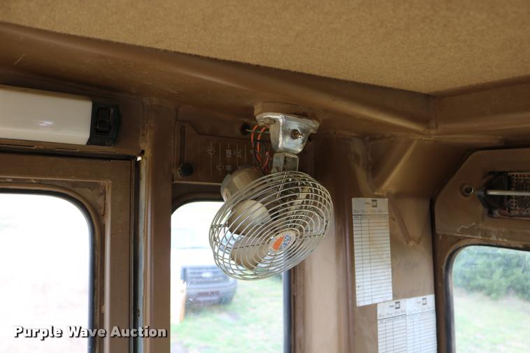 image for item DD0228 1991 Caterpillar 120G motor grader