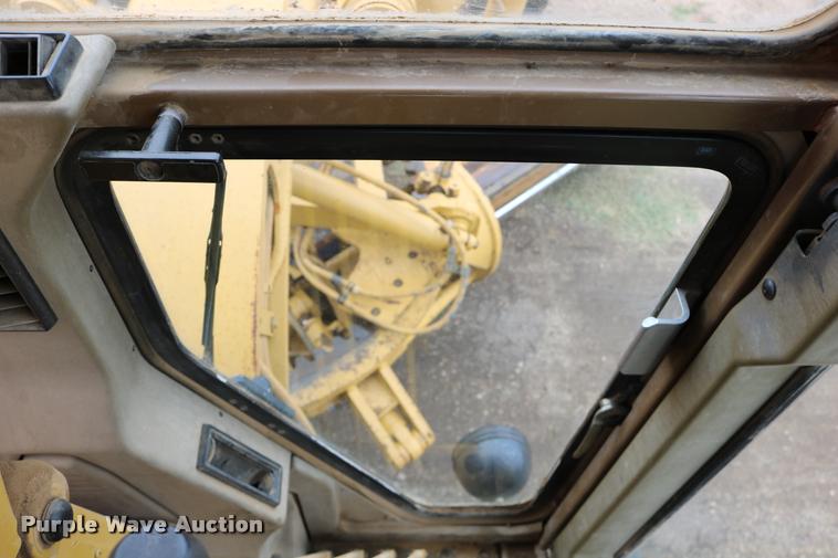 image for item DD0228 1991 Caterpillar 120G motor grader