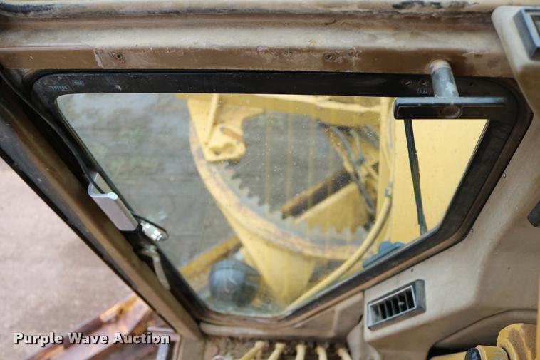 image for item DD0228 1991 Caterpillar 120G motor grader
