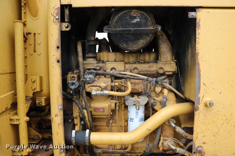 image for item DD0228 1991 Caterpillar 120G motor grader