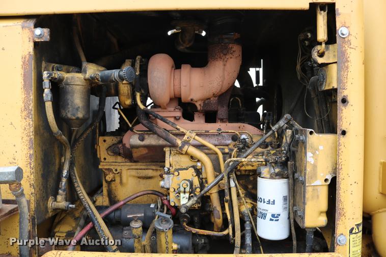 image for item DD0228 1991 Caterpillar 120G motor grader