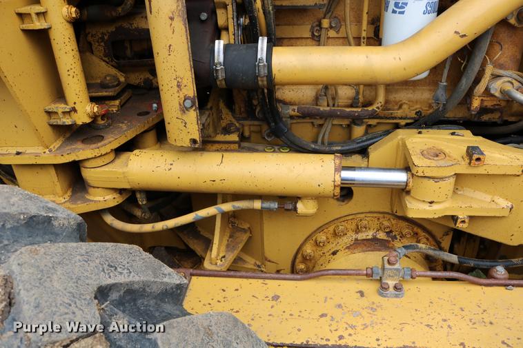 image for item DD0228 1991 Caterpillar 120G motor grader
