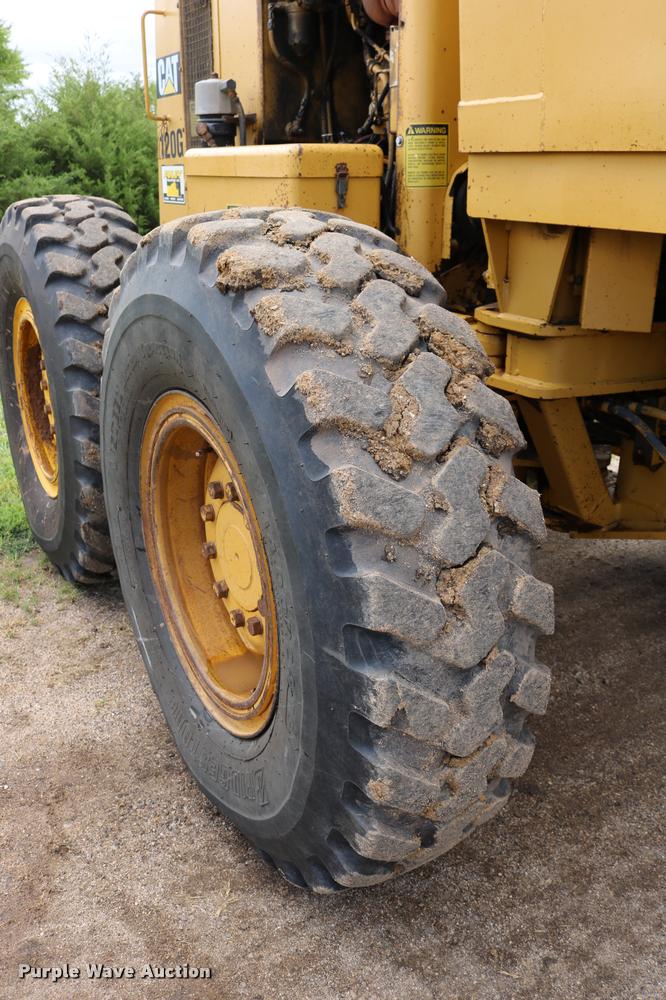 image for item DD0228 1991 Caterpillar 120G motor grader