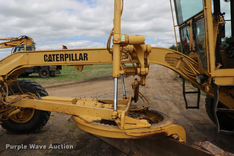 image for item DD0228 1991 Caterpillar 120G motor grader