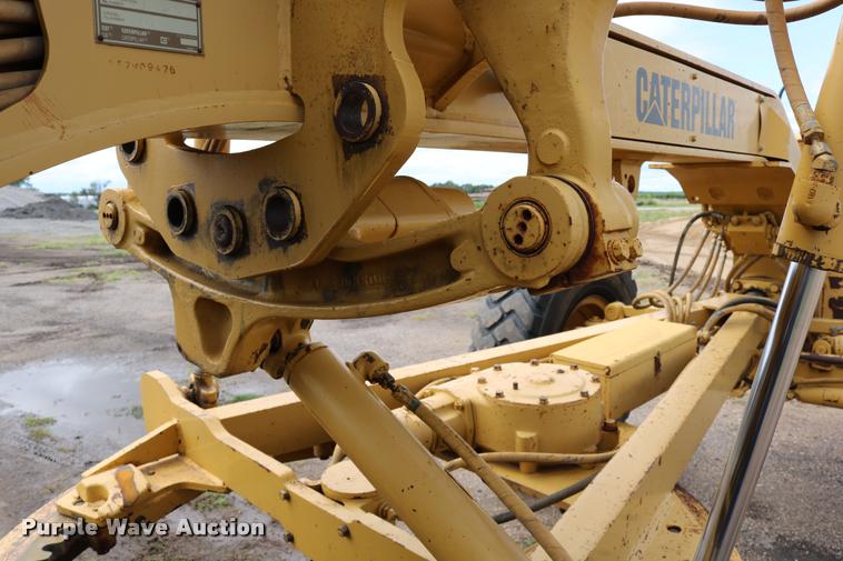 image for item DD0228 1991 Caterpillar 120G motor grader