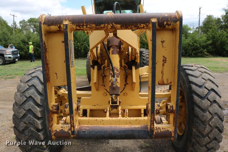 image for item DD0228 1991 Caterpillar 120G motor grader