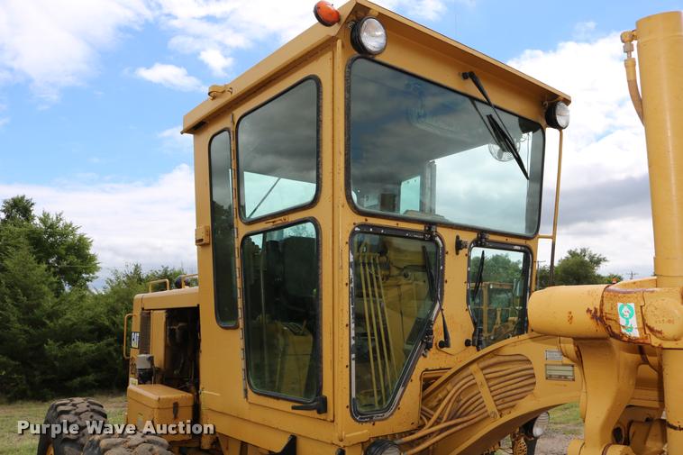 image for item DD0228 1991 Caterpillar 120G motor grader