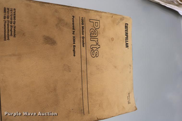 image for item DD0228 1991 Caterpillar 120G motor grader