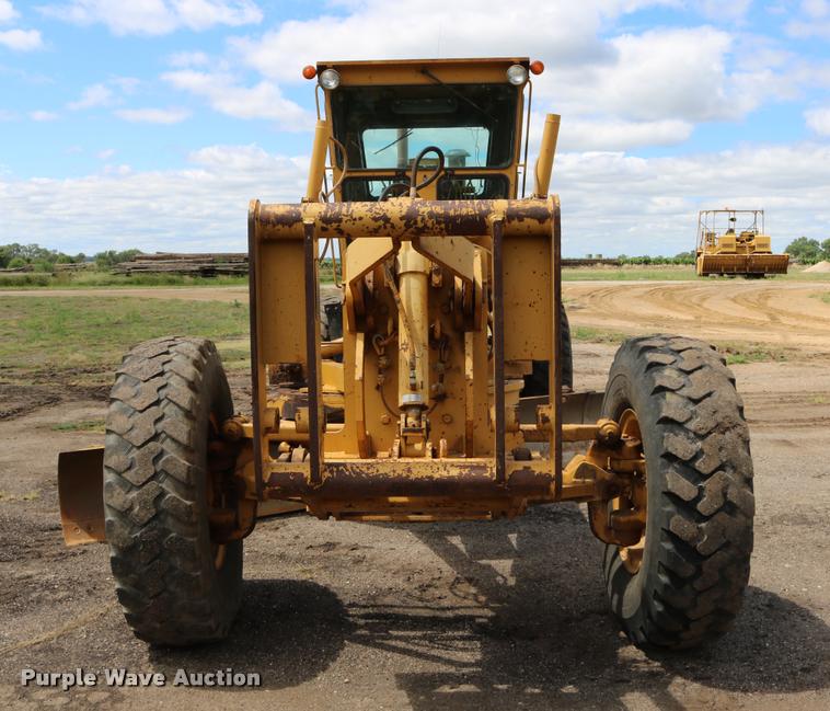 image for item DD0229 1993 Caterpillar 120G motor grader