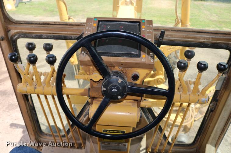 image for item DD0229 1993 Caterpillar 120G motor grader