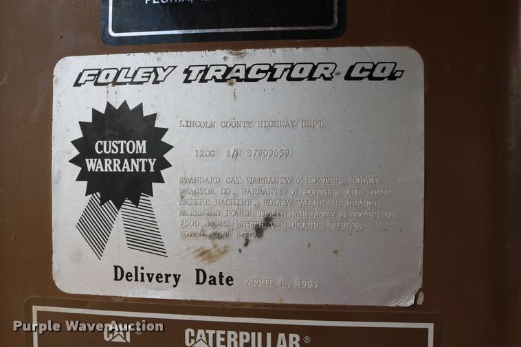 image for item DD0229 1993 Caterpillar 120G motor grader