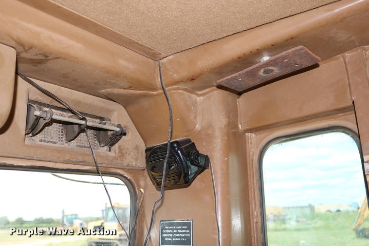 image for item DD0229 1993 Caterpillar 120G motor grader