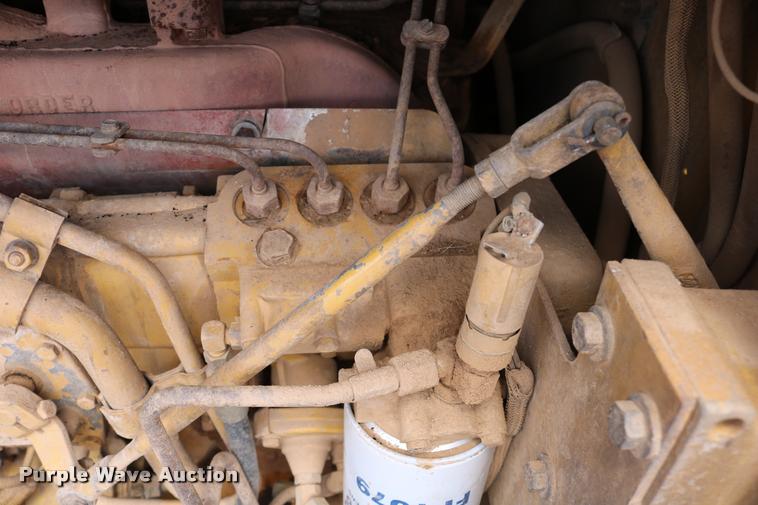 image for item DD0229 1993 Caterpillar 120G motor grader