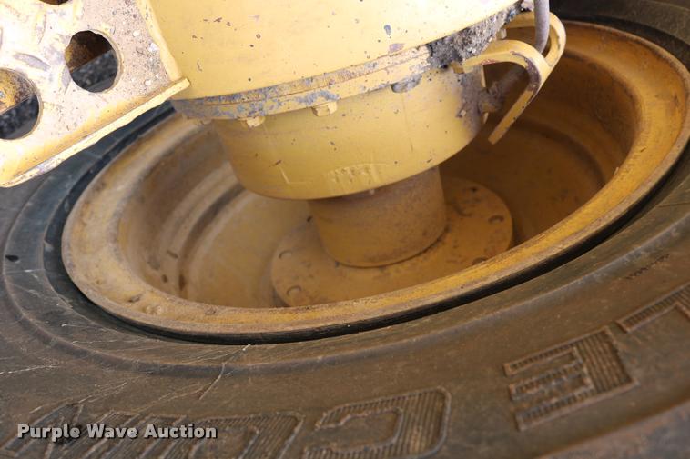 image for item DD0229 1993 Caterpillar 120G motor grader