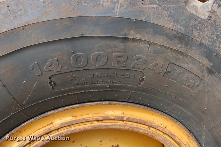 image for item DD0229 1993 Caterpillar 120G motor grader