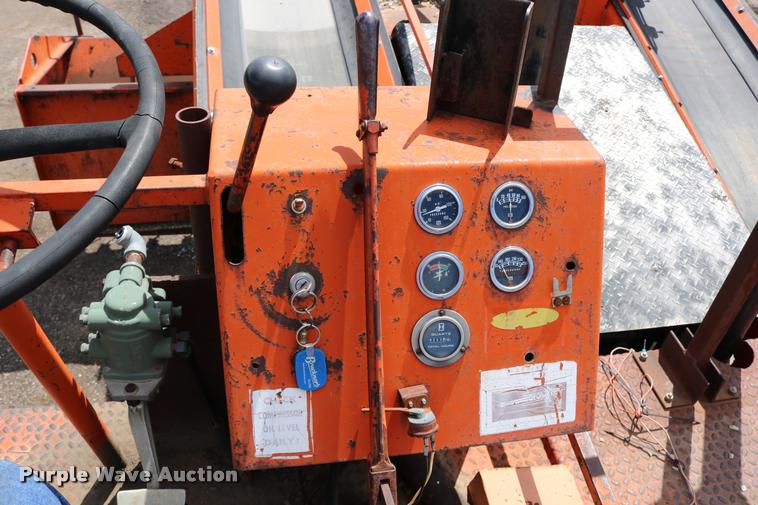 image for item DD0230 1967 Flaherty Spread Master K chip spreader