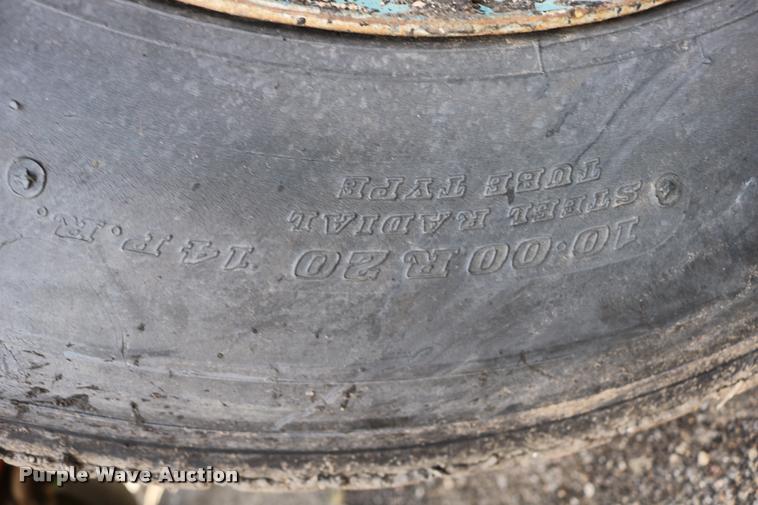 image for item DD0230 1967 Flaherty Spread Master K chip spreader