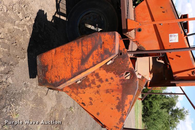 image for item DD0230 1967 Flaherty Spread Master K chip spreader