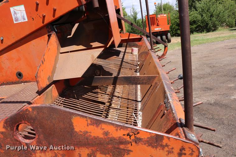 image for item DD0230 1967 Flaherty Spread Master K chip spreader