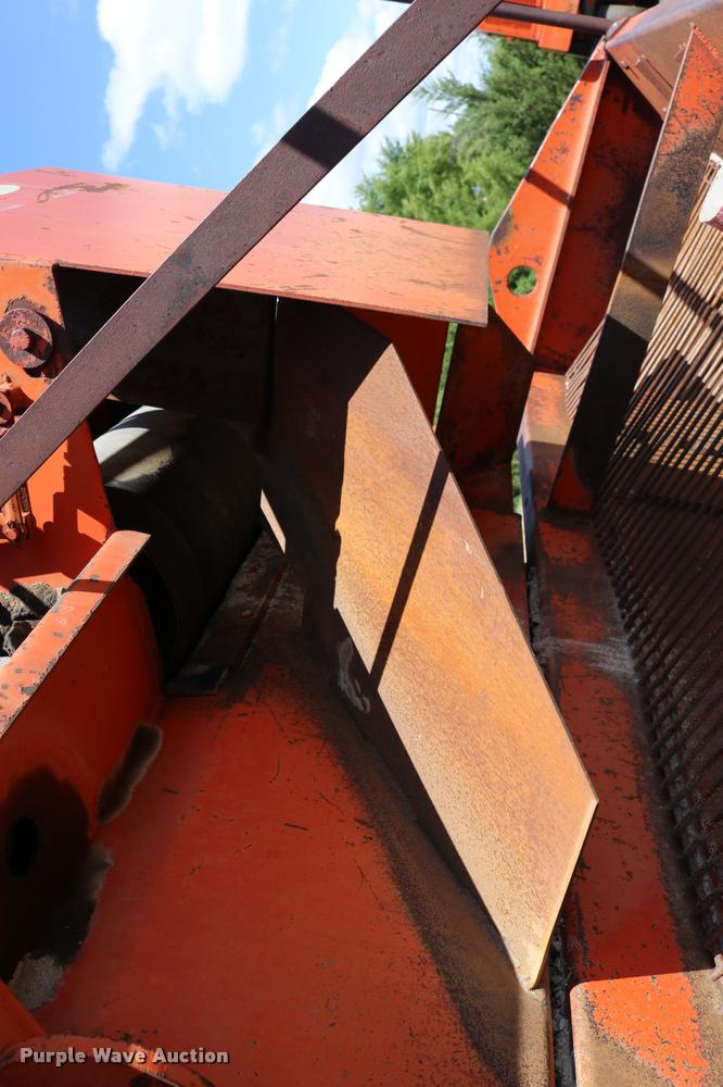 image for item DD0230 1967 Flaherty Spread Master K chip spreader