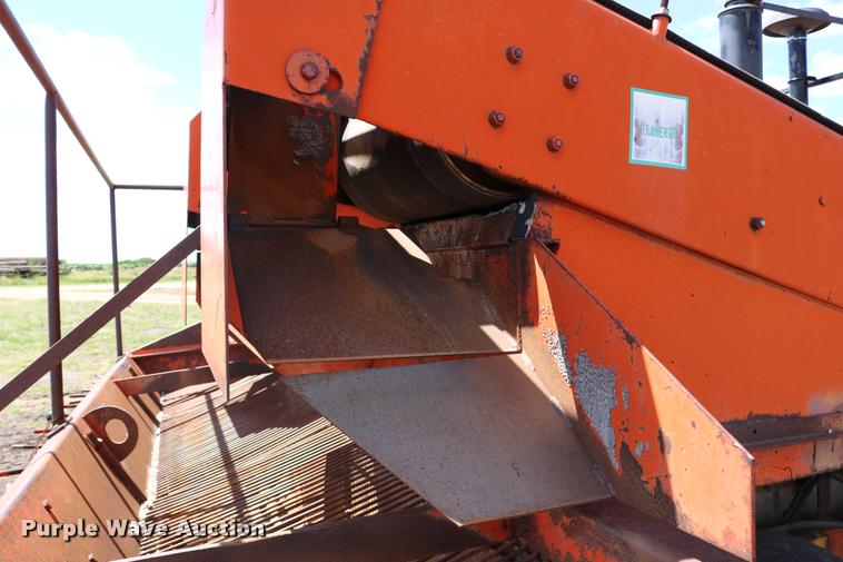 image for item DD0230 1967 Flaherty Spread Master K chip spreader