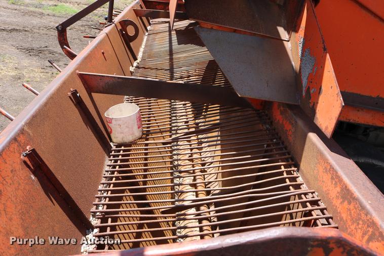 image for item DD0230 1967 Flaherty Spread Master K chip spreader