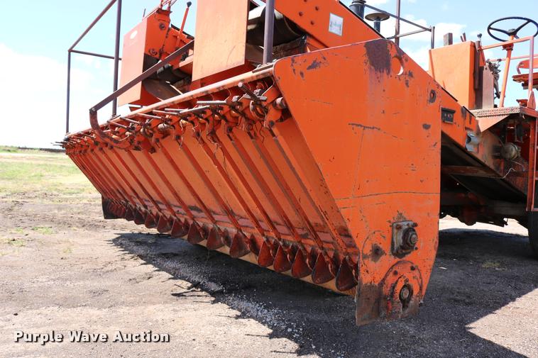 image for item DD0230 1967 Flaherty Spread Master K chip spreader