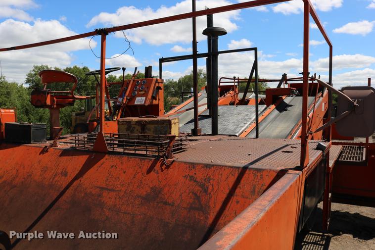 image for item DD0230 1967 Flaherty Spread Master K chip spreader