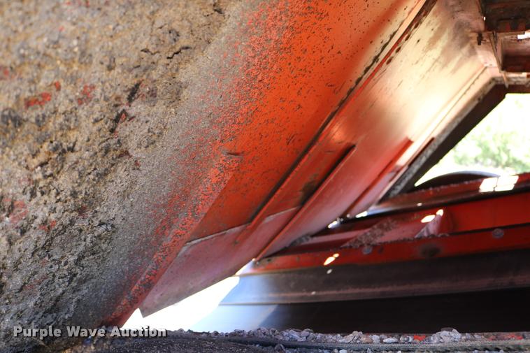 image for item DD0230 1967 Flaherty Spread Master K chip spreader