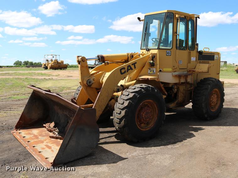 image for item DD0231 1990 Caterpillar 926E wheel loader