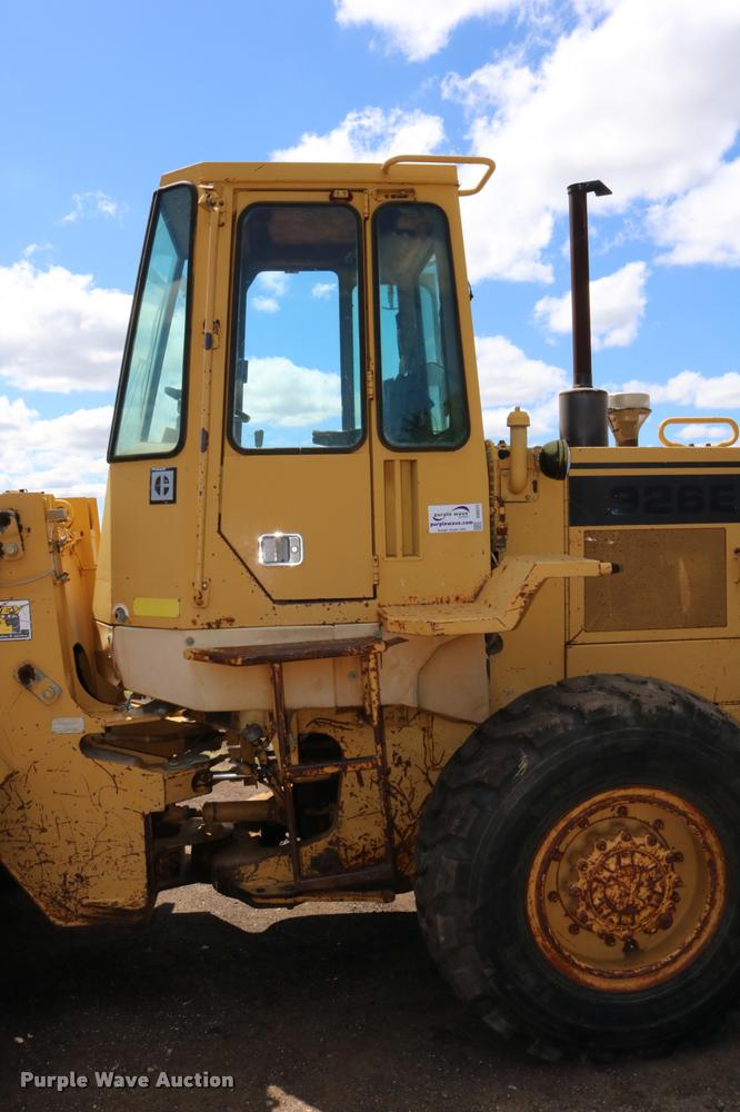 image for item DD0231 1990 Caterpillar 926E wheel loader