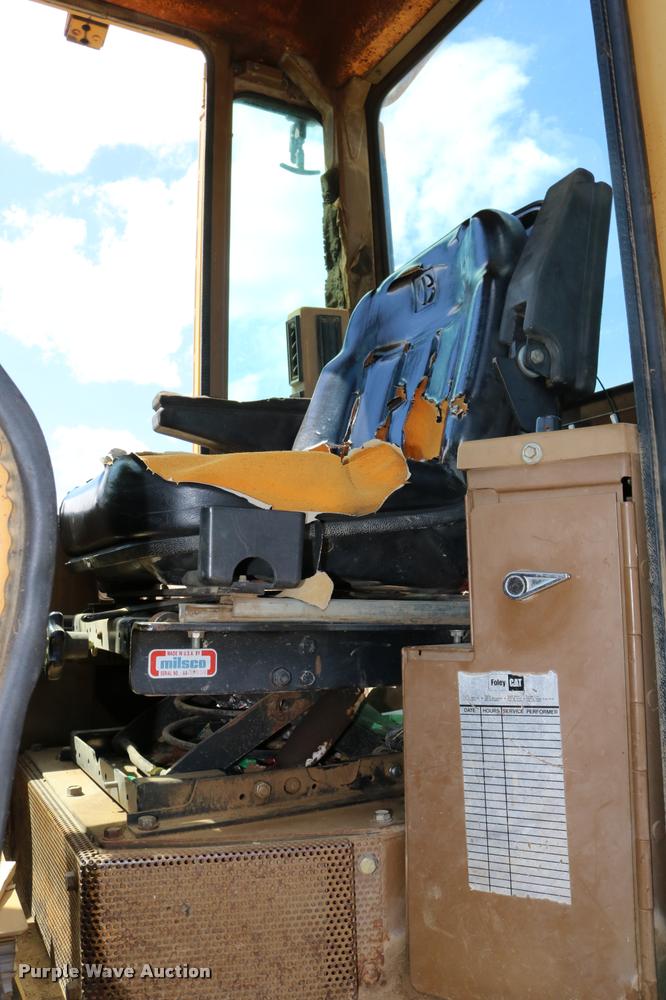 image for item DD0231 1990 Caterpillar 926E wheel loader