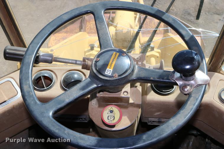 image for item DD0231 1990 Caterpillar 926E wheel loader