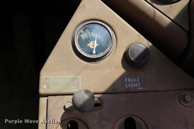 image for item DD0231 1990 Caterpillar 926E wheel loader