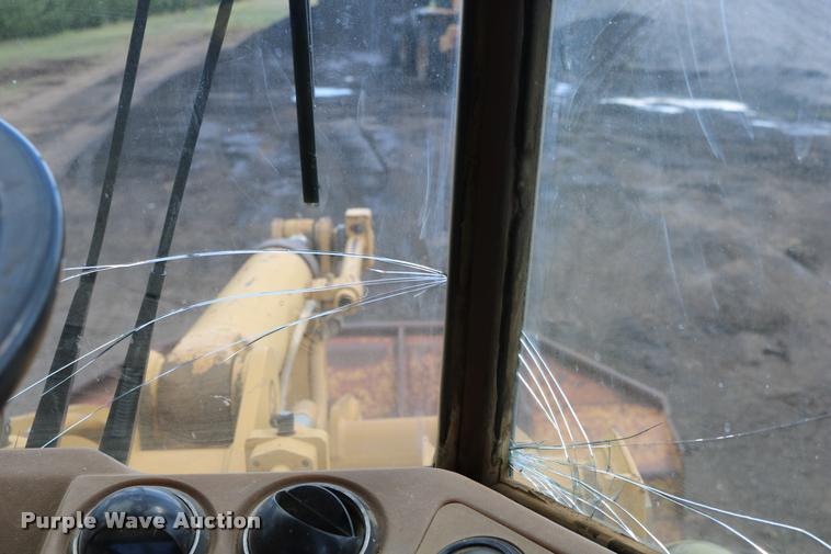 image for item DD0231 1990 Caterpillar 926E wheel loader