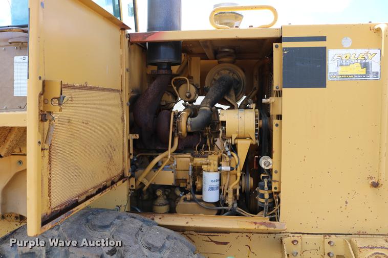 image for item DD0231 1990 Caterpillar 926E wheel loader
