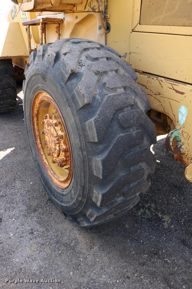 image for item DD0231 1990 Caterpillar 926E wheel loader