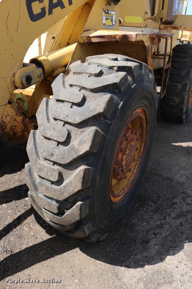 image for item DD0231 1990 Caterpillar 926E wheel loader